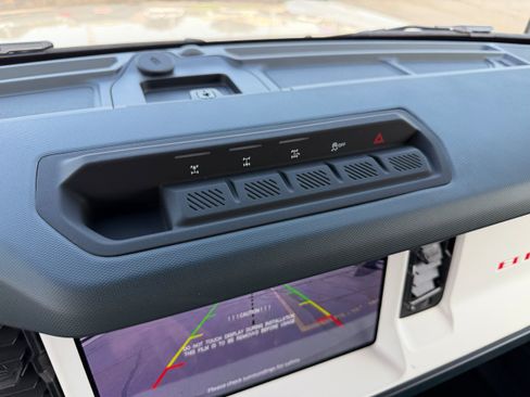 New 2026 Ford Bronco Heritage Edition AWD/4WD image 22