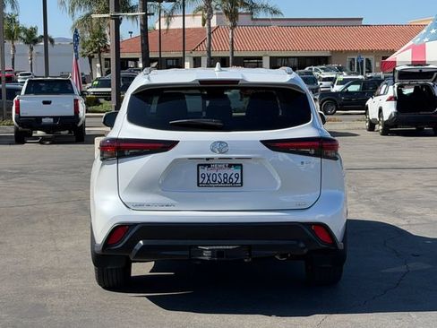 Used 2026 Toyota Highlander XLE AWD/4WD image 7