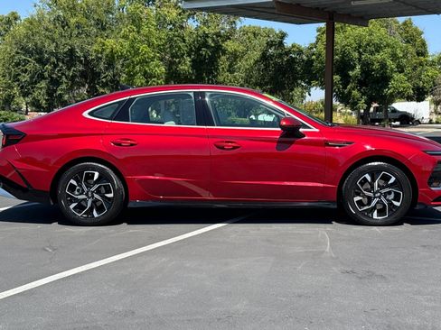 Used 2024 Hyundai Sonata SEL FWD image 10