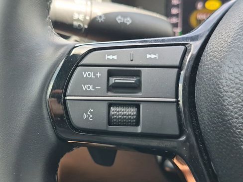 Certified 2025 Honda Civic Sport Touring image 13