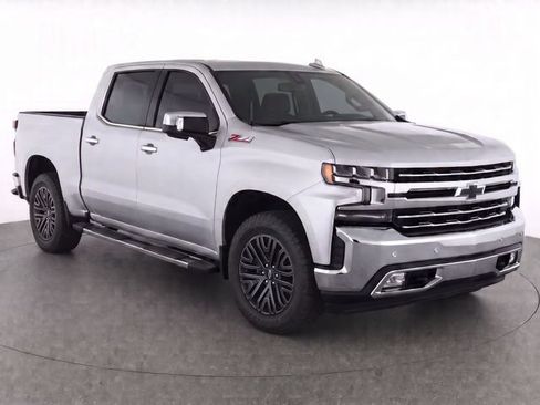 Used 2021 Chevrolet Silverado 1500 LTZ w/ LTZ Convenience Package II AWD/4WD image 7