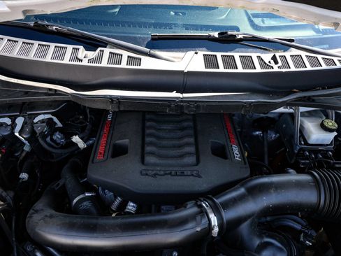 Used 2024 Ford F150 Raptor AWD/4WD image 46