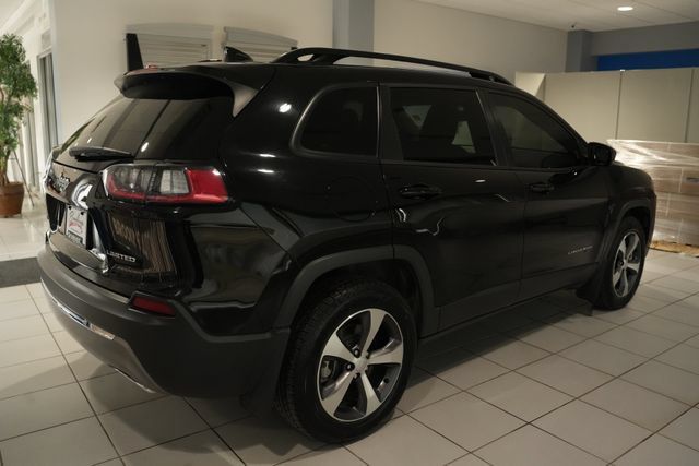 Used 2022 Jeep Cherokee Limited AWD/4WD image 8