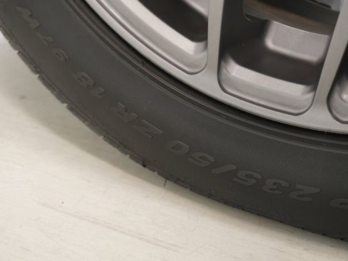 Used 2013 Ford Mustang GT image 24