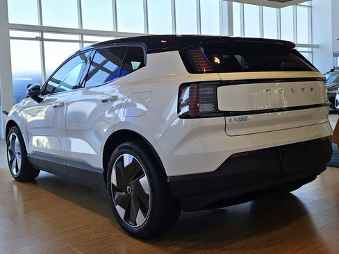 New 2026 Volvo EX30 Plus w/ Climate Package AWD/4WD image 5