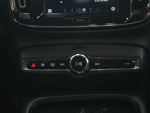 Used 2023 Volvo C40 P8 Recharge Plus image 15