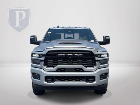 New 2026 RAM 2500 Tradesman AWD/4WD image 3