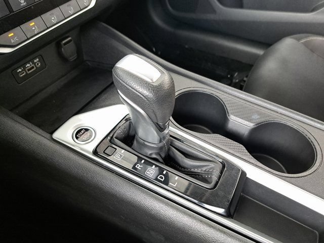 Used 2025 Nissan Altima 2.5 SV FWD image 15