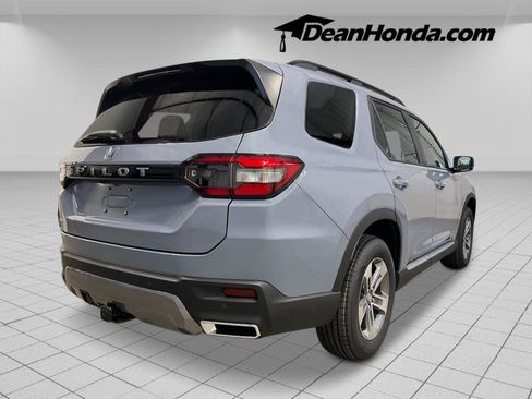New 2026 Honda Pilot EX-L image 5