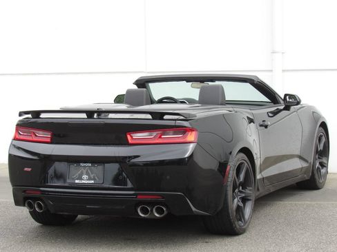 Used 2016 Chevrolet Camaro SS RWD image 6