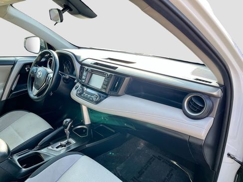 Used 2018 Toyota RAV4 Adventure AWD/4WD image 29