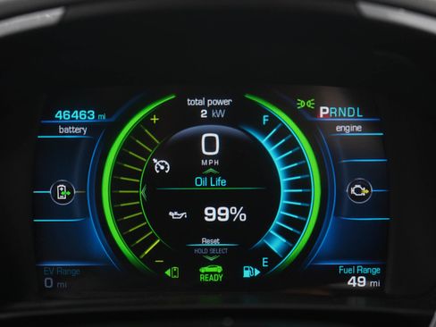 Used 2017 Chevrolet Volt LT w/ Comfort Package FWD image 17
