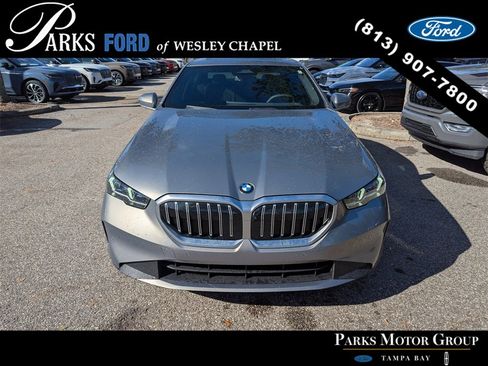 Used 2025 BMW 530i xDrive w/ Premium Package image 3