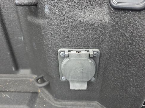 Used 2022 GMC Sierra 1500 Denali w/ Denali Reserve Package image 24