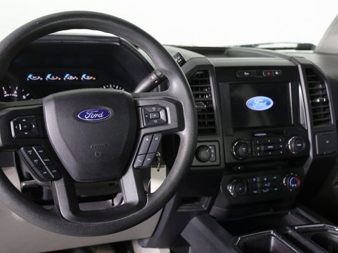 Used 2017 Ford F150 XL w/ Equipment Group 101A Mid image 6