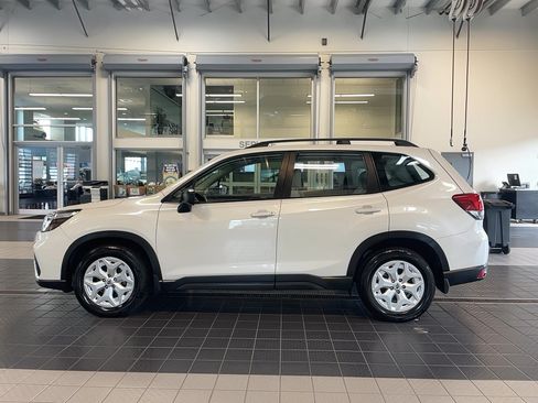 Used 2019 Subaru Forester w/ Alloy Wheel Package AWD/4WD image 3