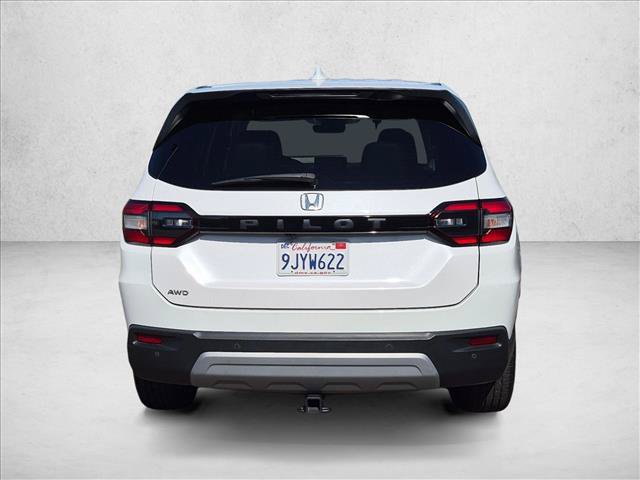 Used 2024 Honda Pilot EX-L image 6