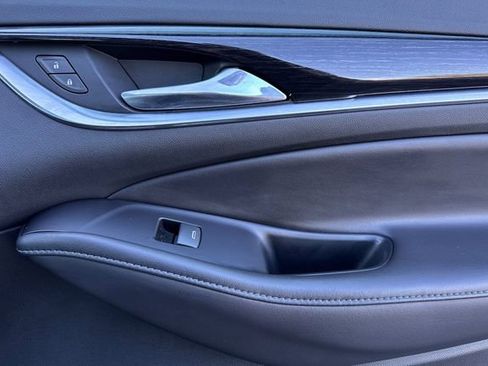 Used 2019 Buick Enclave Avenir w/ Avenir Technology Package image 22