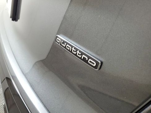 New 2026 Audi Q3 quattro 2.0T image 7