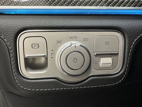 Used 2023 Mercedes-Benz GLE 53 AMG 4MATIC image 38