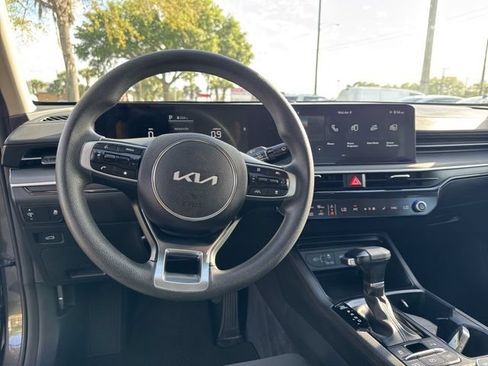 Used 2025 Kia K5 LXS FWD image 26