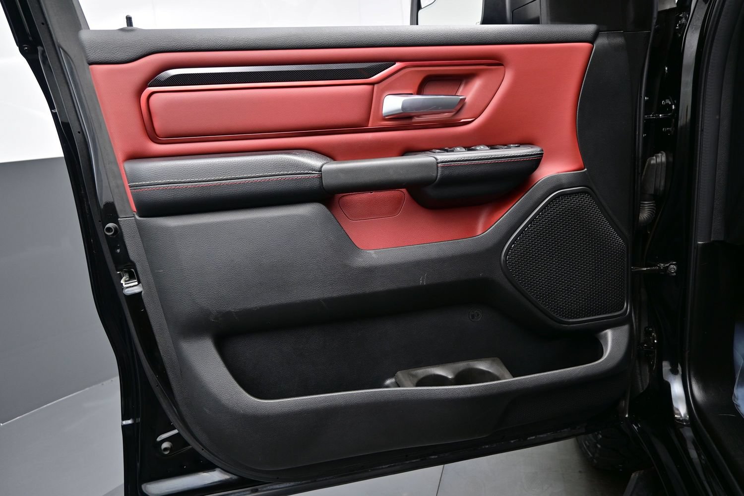 Used 2022 RAM 1500 Rebel w/ Rebel Level A Equipment Group AWD/4WD image 9