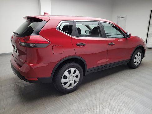 Used 2017 Nissan Rogue S AWD/4WD image 10