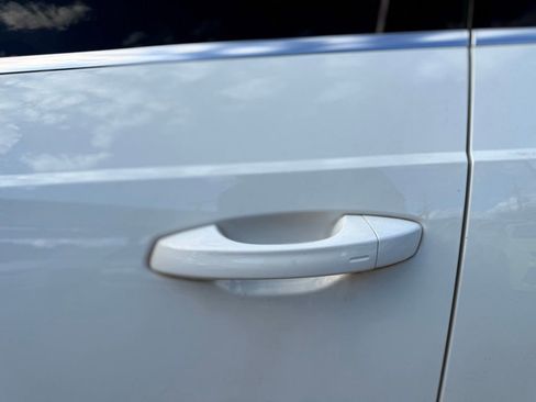 Used 2019 Audi Q3 2.0T Premium image 11