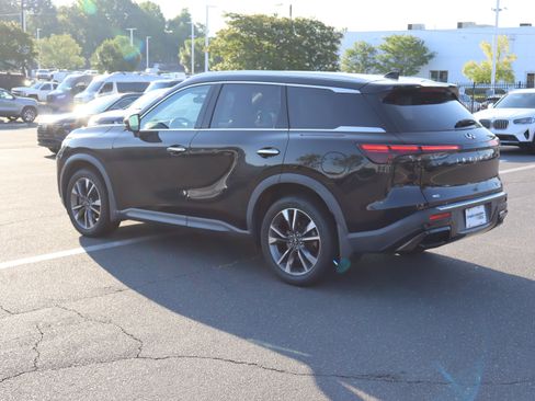 Used 2023 INFINITI QX60 Luxe AWD/4WD image 19