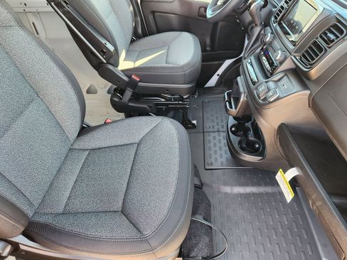 New 2026 RAM ProMaster 2500 w/ Convenience Group image 14