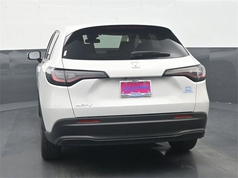 New 2026 Honda HR-V LX image 6