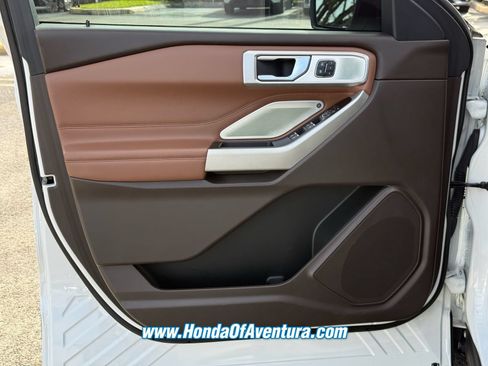 Used 2022 Ford Explorer King Ranch RWD image 24