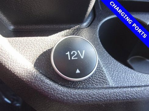 Used 2019 Ford Transit 350 XL image 5