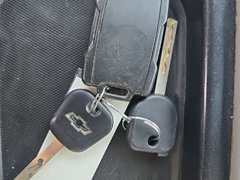 Used 2017 Chevrolet Silverado 1500 Custom w/ Custom Convenience Package image 29