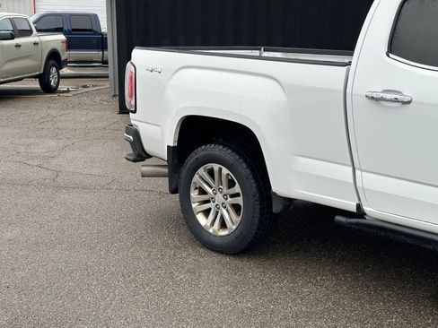 Used 2019 GMC Canyon SLT w/ Driver Alert Package image 4