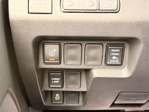 New 2026 Nissan Frontier SV w/ SV Convenience Package image 30