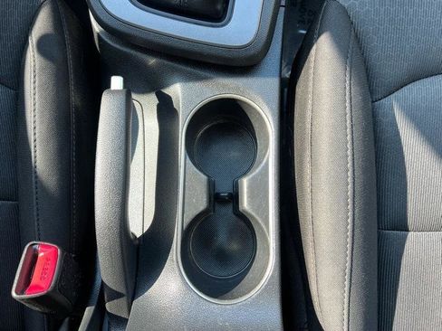 Used 2018 Hyundai Elantra SEL FWD image 15