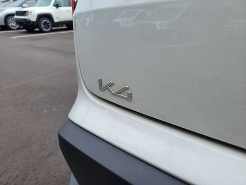 Certified 2025 Kia K4 FWD image 24