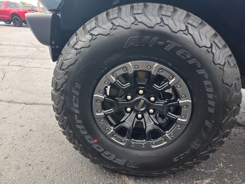 New 2025 Ford Bronco Raptor image 43