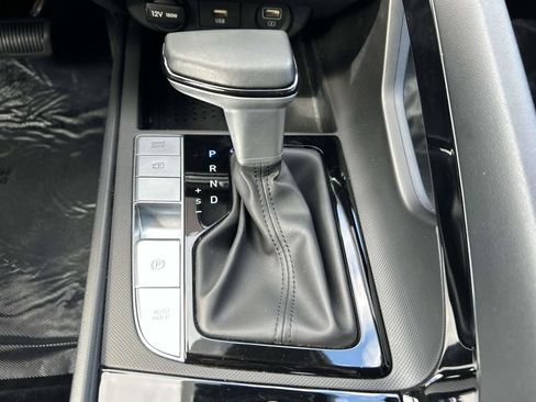 Used 2023 Hyundai Elantra SEL w/ Convenience Package image 23