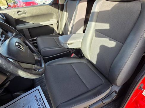 Used 2005 Honda Element EX image 22