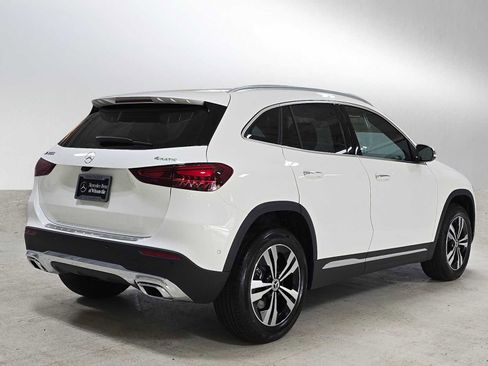 New 2026 Mercedes-Benz GLA 250 4MATIC image 3