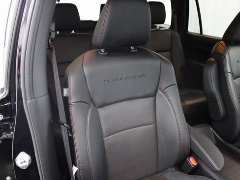 Used 2022 Honda Pilot Black Edition image 36