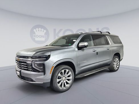 New 2026 Chevrolet Suburban Premier AWD/4WD image 1