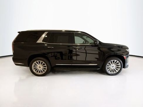 Used 2023 Cadillac Escalade Premium Luxury AWD/4WD image 7