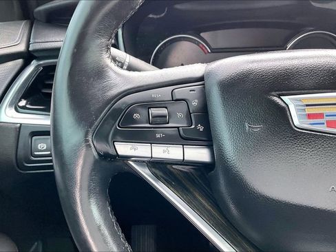 Used 2020 Cadillac XT6 Premium Luxury image 10