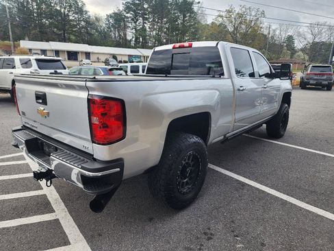 Used 2016 Chevrolet Silverado 2500 LTZ w/ Duramax Plus Package image 7