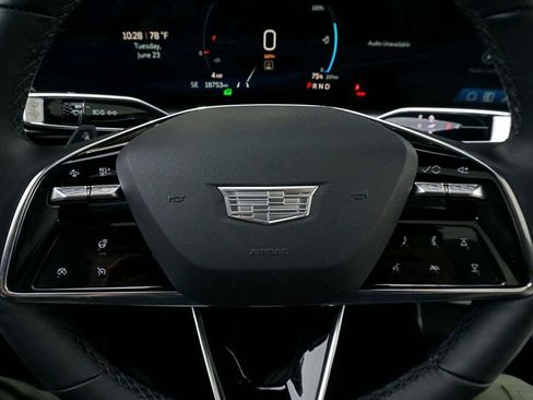 Used 2024 Cadillac Lyriq Luxury RWD image 28