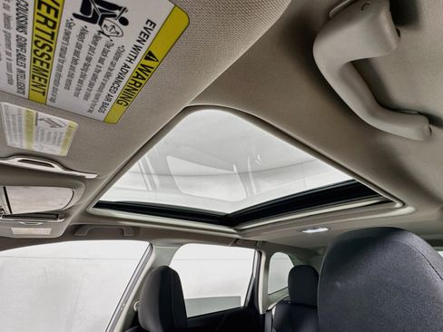 Used 2023 Subaru Forester Premium AWD/4WD image 4