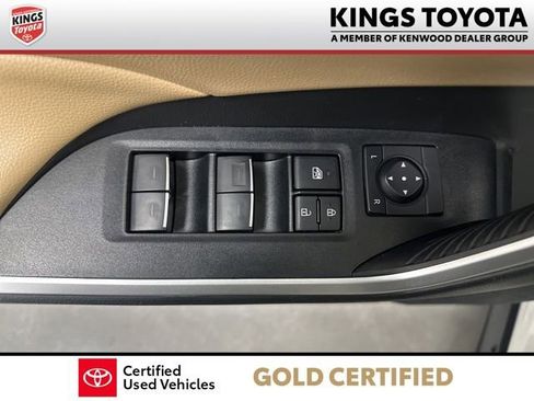 Certified 2022 Toyota RAV4 XLE image 10